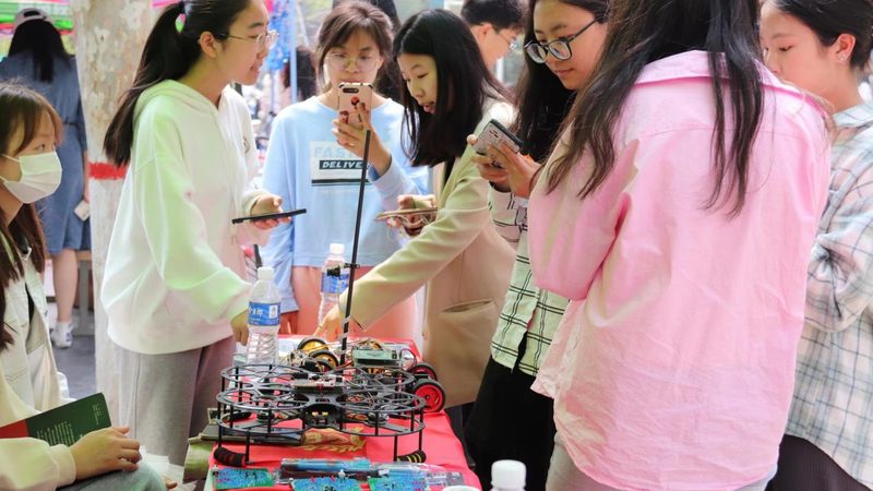 制造业数据中台：价格背后的价值考量